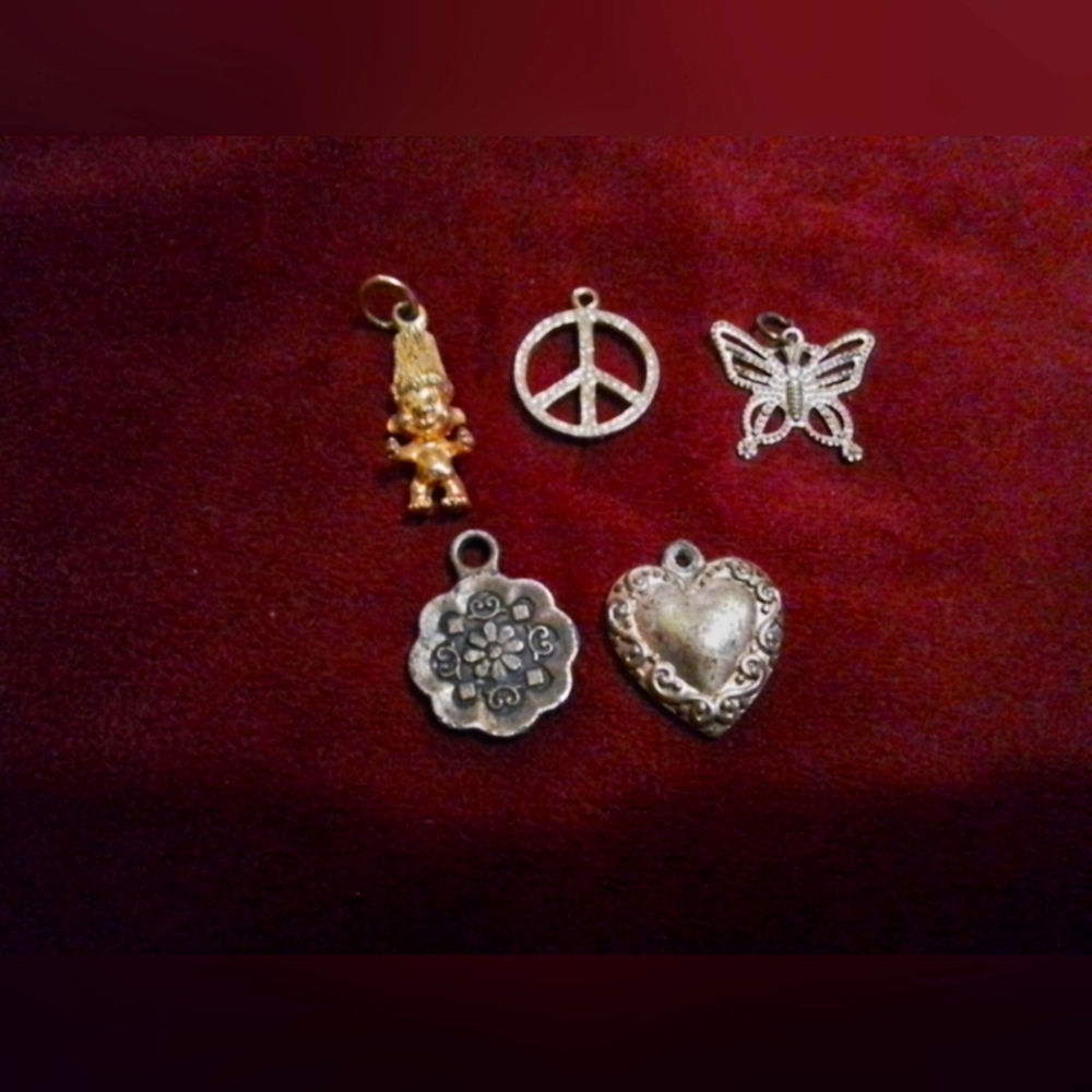 Vintage Bundle of Charms/Pendants